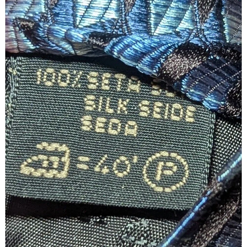 VTG ERMENEGILDO ZEGNA  Men’s Silk Designer Necktie ITALY Geometric Blue/Silver